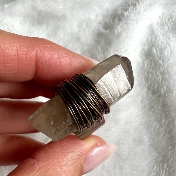 Smoky Quartz Bullet Adjustable Electroplated Ring - Picture 7 of 13